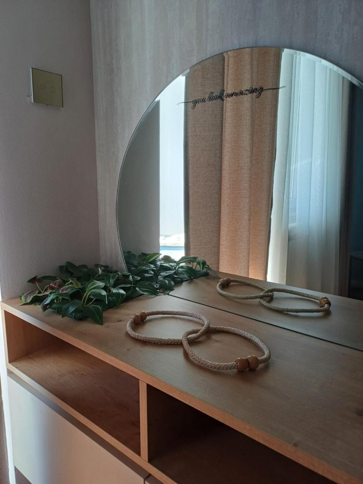 Apartment Centrum - Free Private Parking Нови-Сад Экстерьер фото